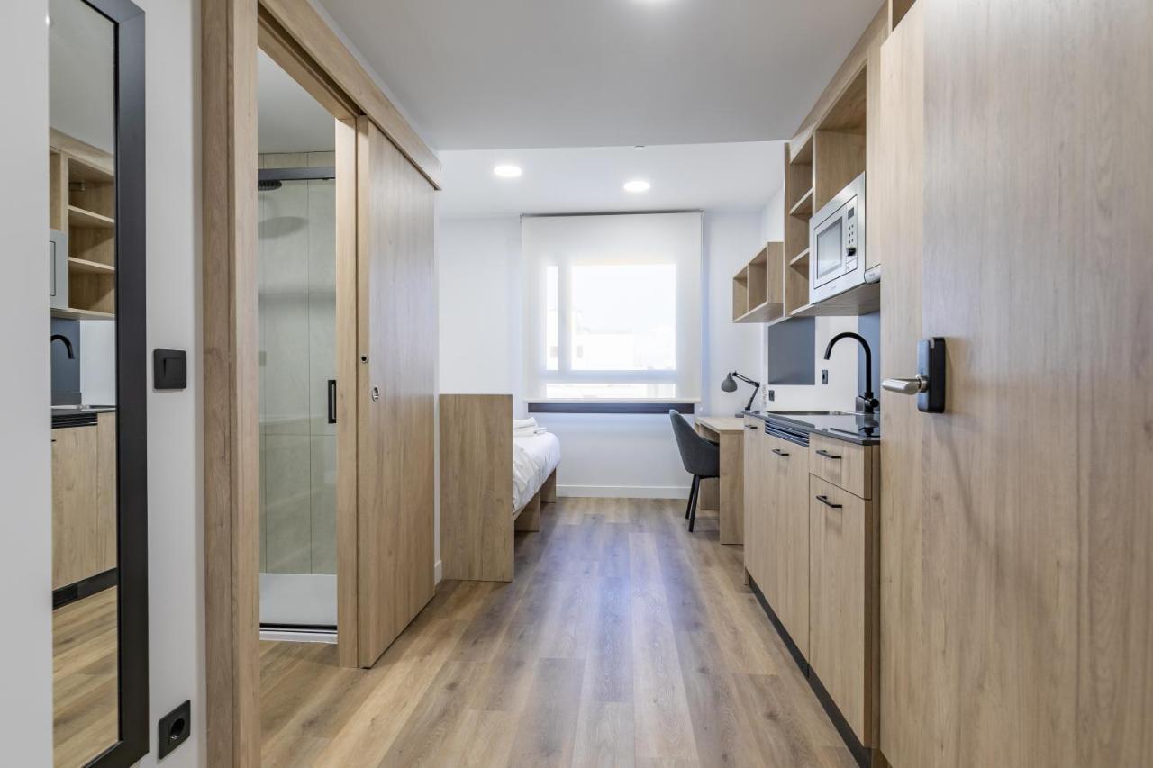Micampus Xaudaro Student Residence Madrid Esterno foto