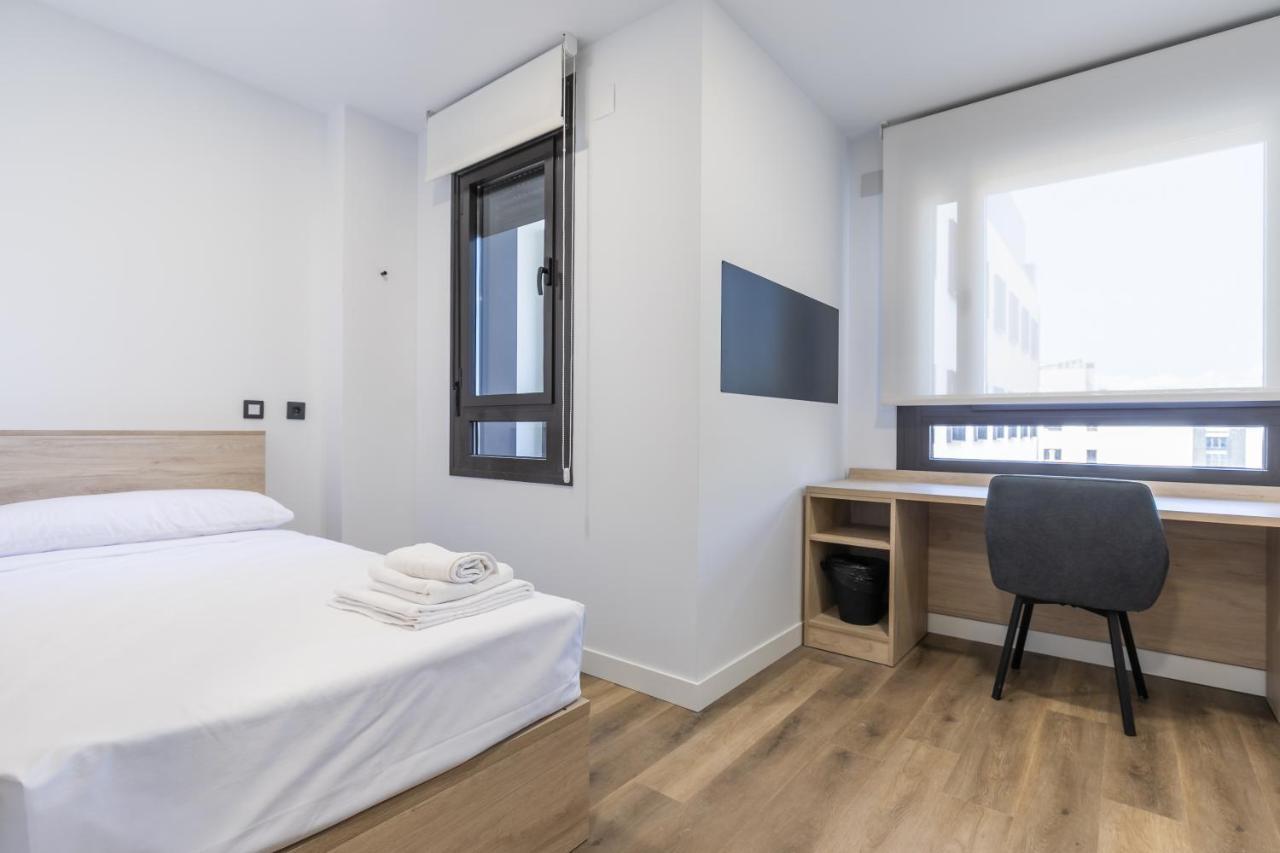 Micampus Xaudaro Student Residence Madrid Esterno foto