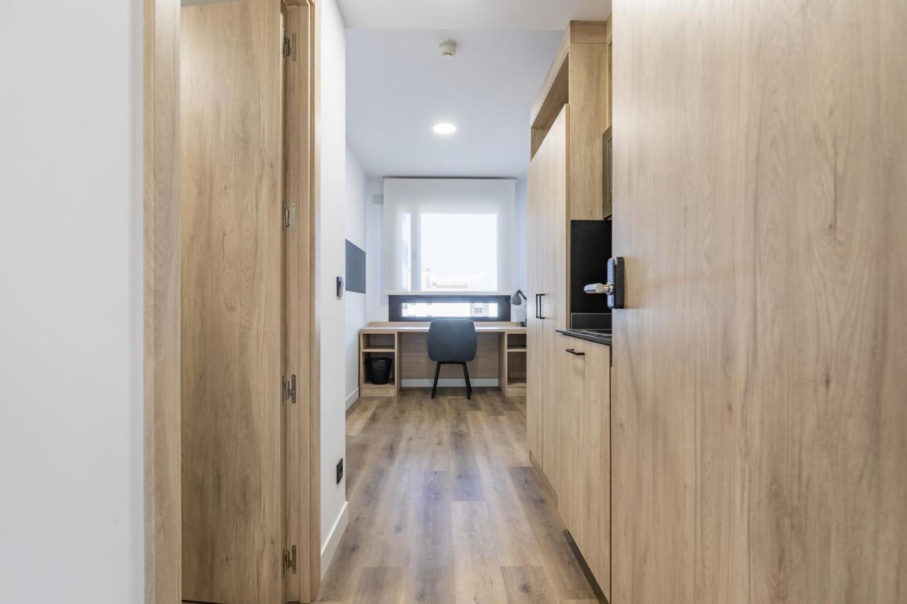 Micampus Xaudaro Student Residence Madrid Esterno foto