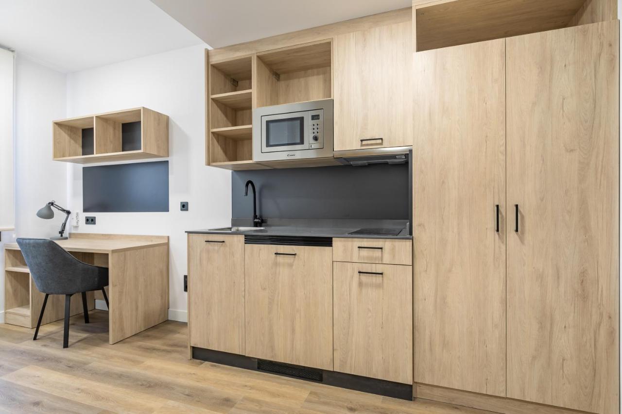 Micampus Xaudaro Student Residence Madrid Esterno foto