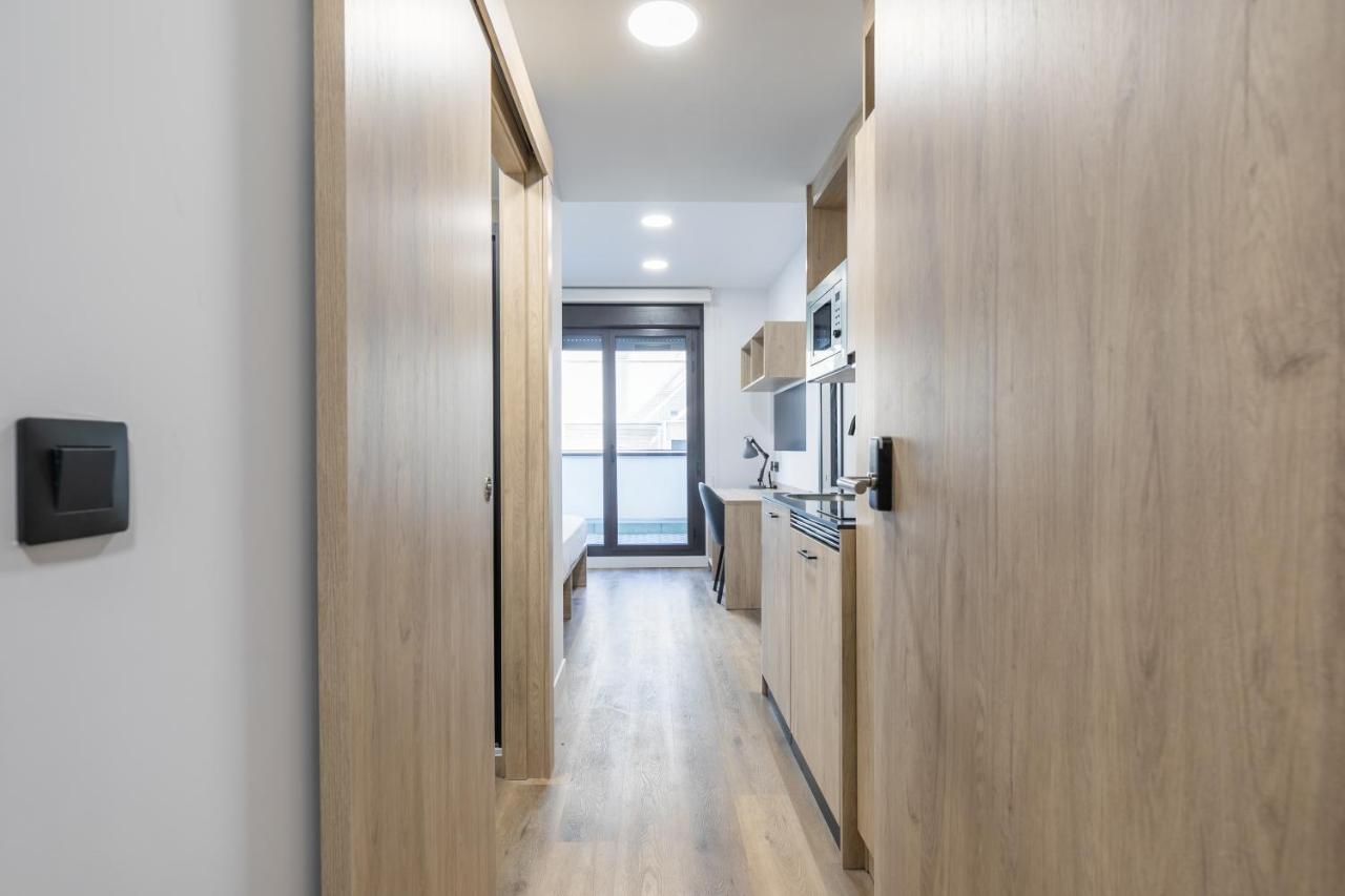 Micampus Xaudaro Student Residence Madrid Esterno foto