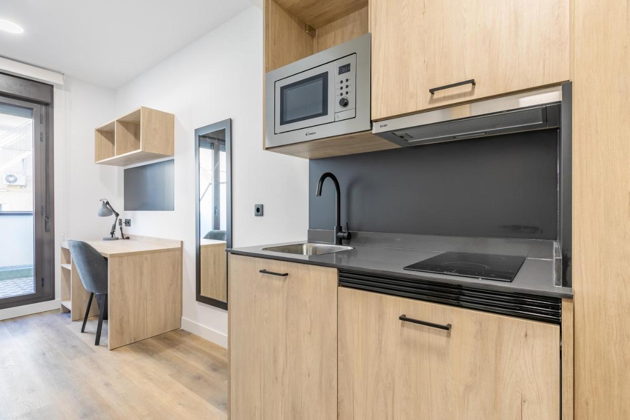 Micampus Xaudaro Student Residence Madrid Esterno foto